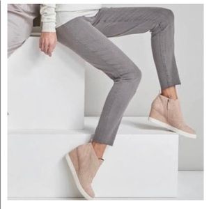 NWT Nordstrom Rack Pale Pink Leather Heel Sneakers Size 8